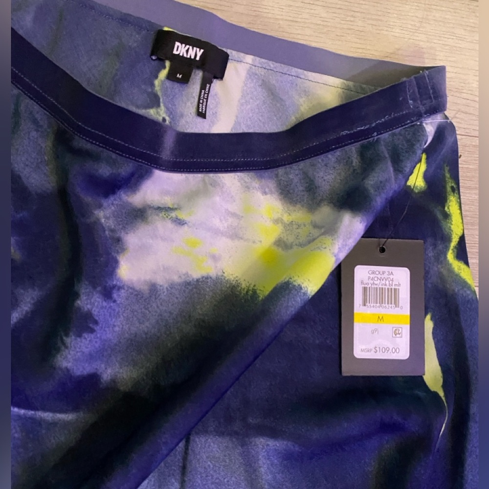 DKNY Abstract Satin Midi Skirt - Picture 7 of 8
